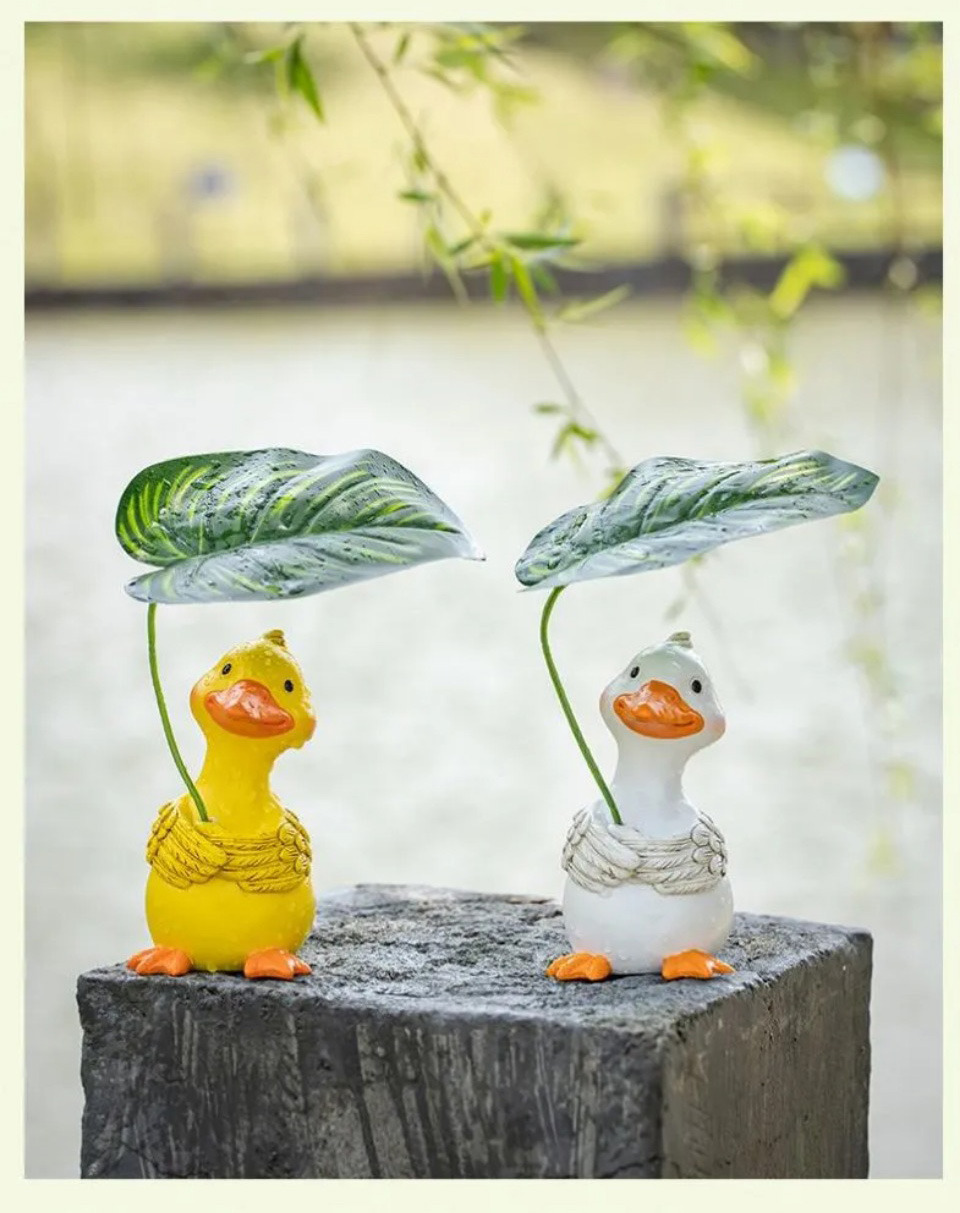 cute resin duck figurines: charming garden pond & fish tank decor