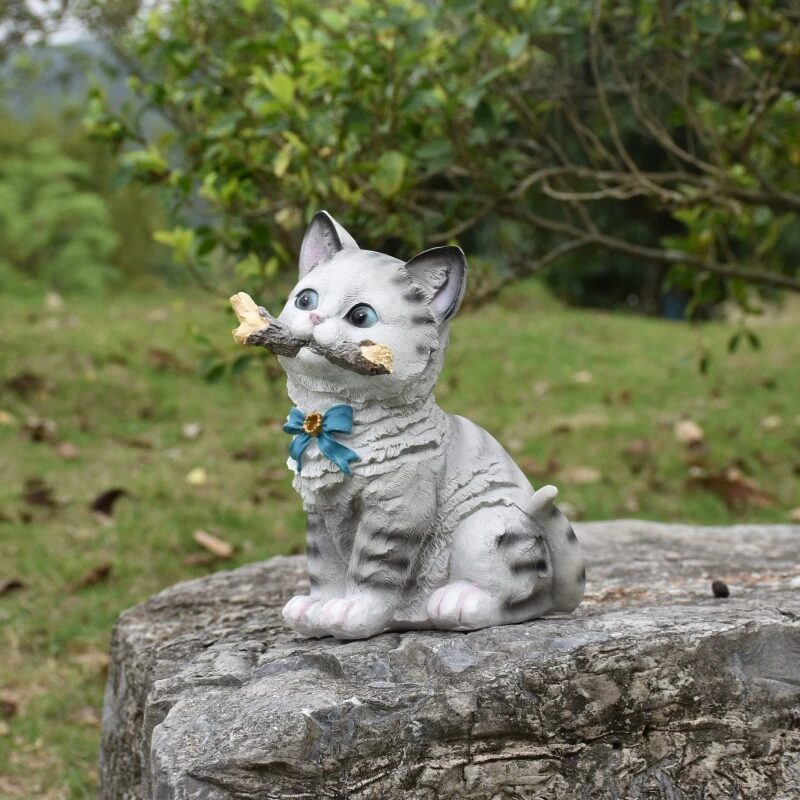 adorable kitten garden statue outdoor patio lawn balcony decor