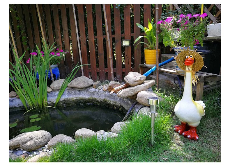 cute resin duck garden statues with straw hats for outdoor decor