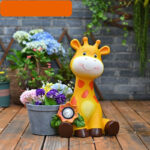 SKU Cartoon Giraffe Planter Decor 01 150x150