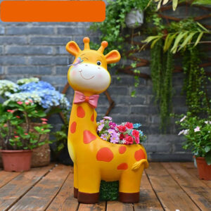 27in Small Standing Giraffe Planter