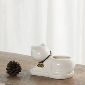 White Cat Planter with Tray
