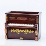 SKU Retro Piano Succulent Planter 05 150x150