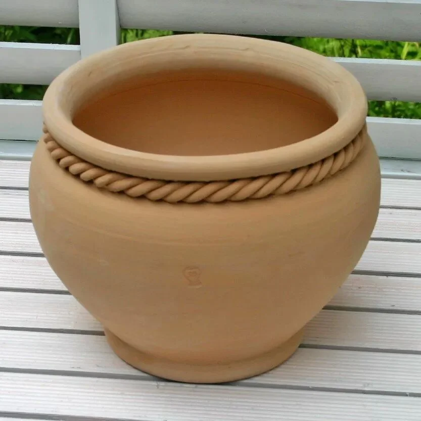 terracotta pots guide: pros, cons, and best plants to grow