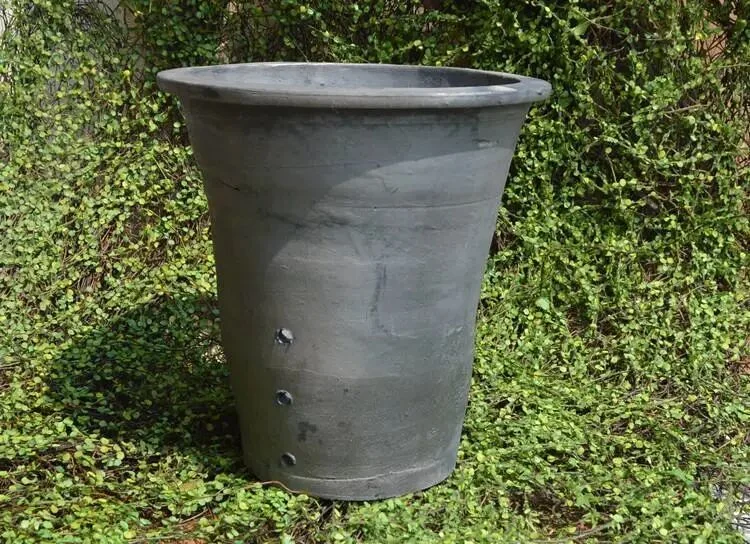 how to choose the best types of plant pots for your plants